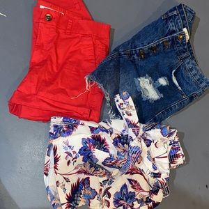 Woman’s size 8 short and skirt bundle